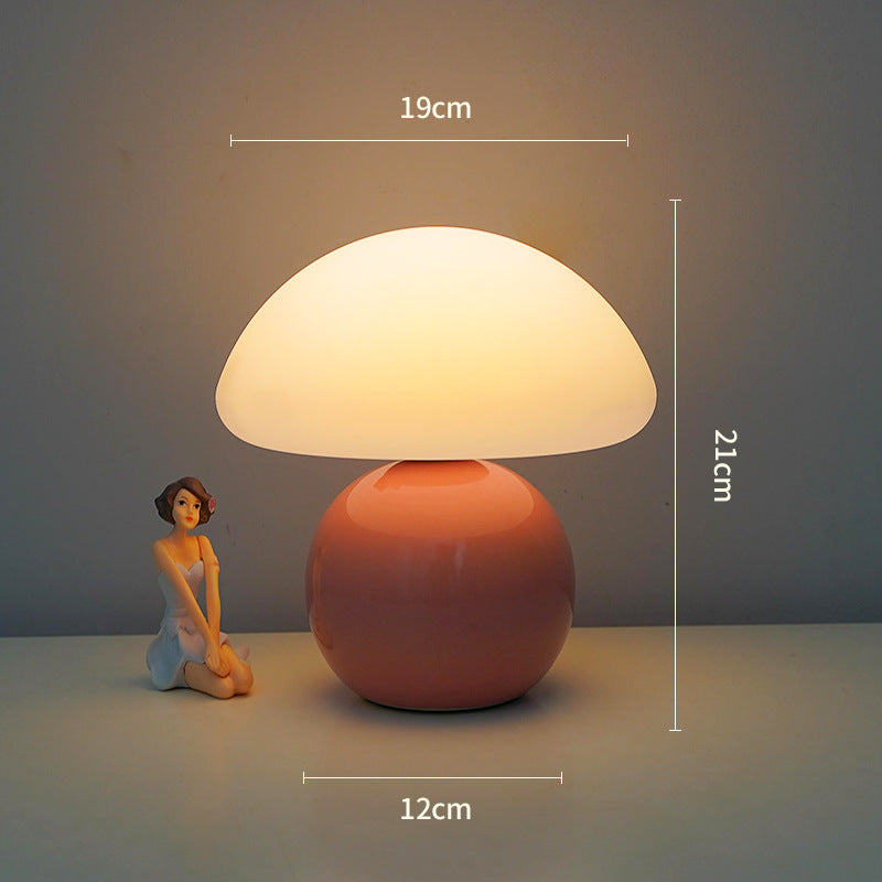 Lampe de chevet champignon céramique rose poudré